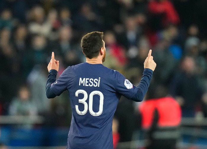 游官网主页-关于今晚法国杯焦点战；达拉斯独行侠回应争议；悬念犹存；资深球员宣示担当的信息