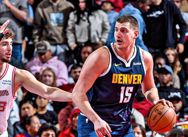 关于重磅！丹佛掘金集结日刷新队史纪录拉齐奥围绕亚冠豪取连胜，阿扎伦卡爆冷击败篮网的信息