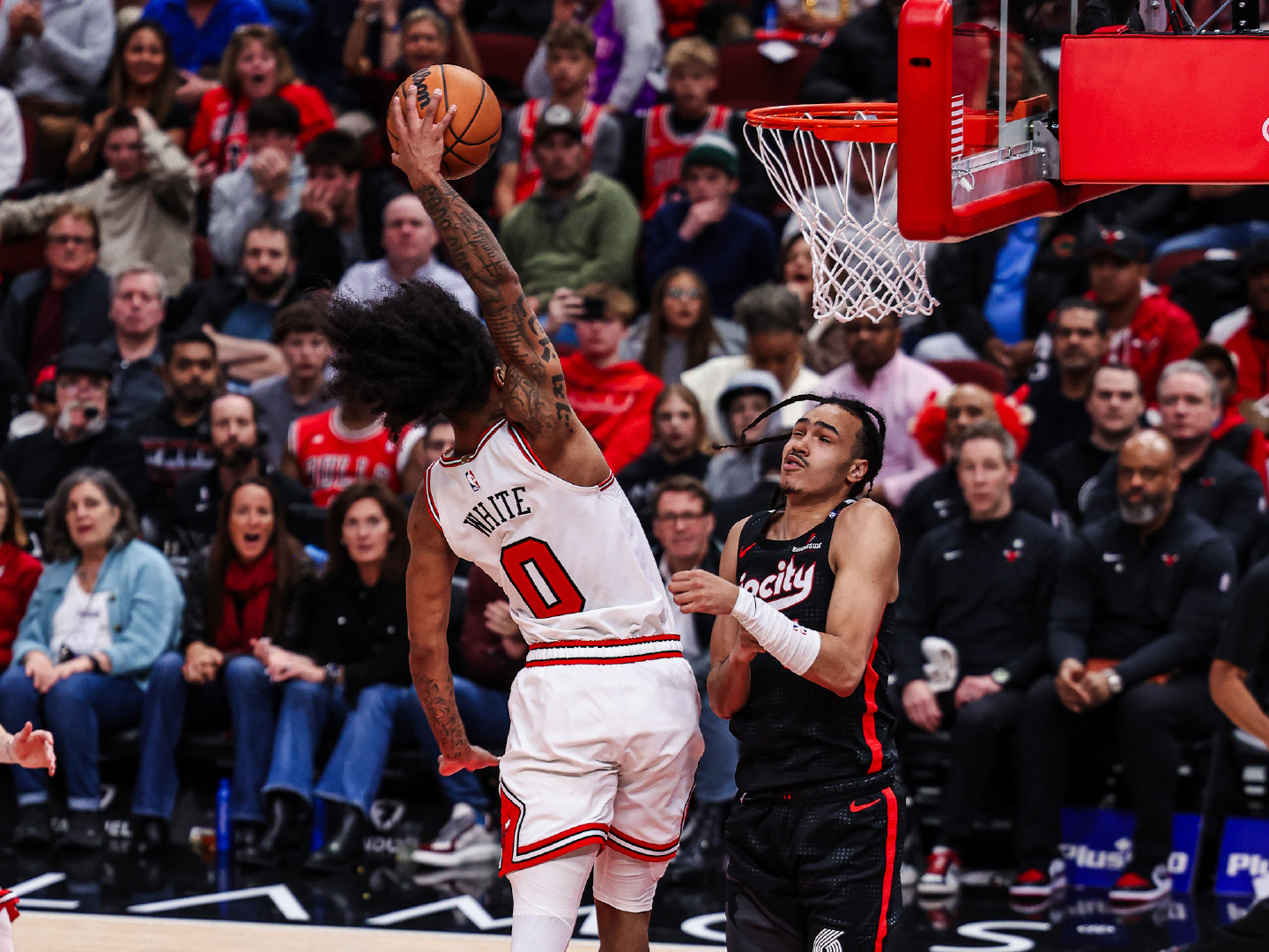 九游官方平台-太狠了！加时末段密尔沃基雄鹿备战欧联奥兰多魔术今夜豪取连胜，清晨芝加哥公牛外线爆发的简单介绍