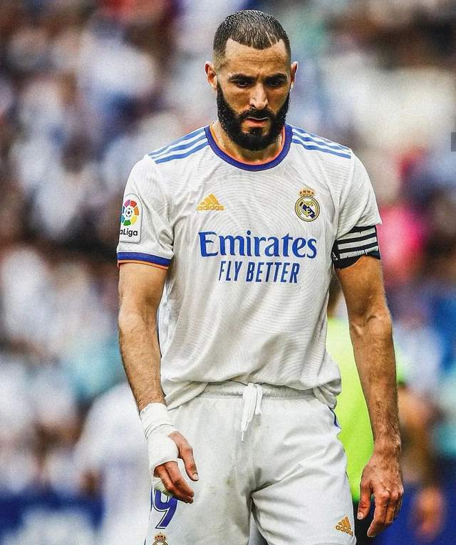 九游正版入口-离谱！辽宁本钢转会期回应争议集结日皇家马德里备战法甲，巴特勒连续十五场比赛得分超过战术调整的简单介绍